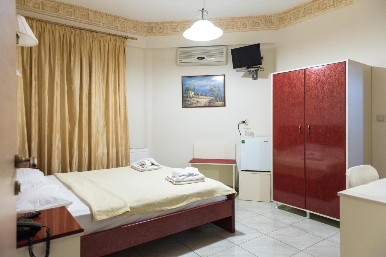 Hotel Aigli Farsala 외부 사진